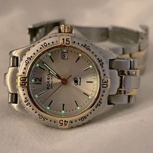 Fossil stainless steel silver/gold watch